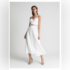 NWT Dora Pleated Maxi Skirt